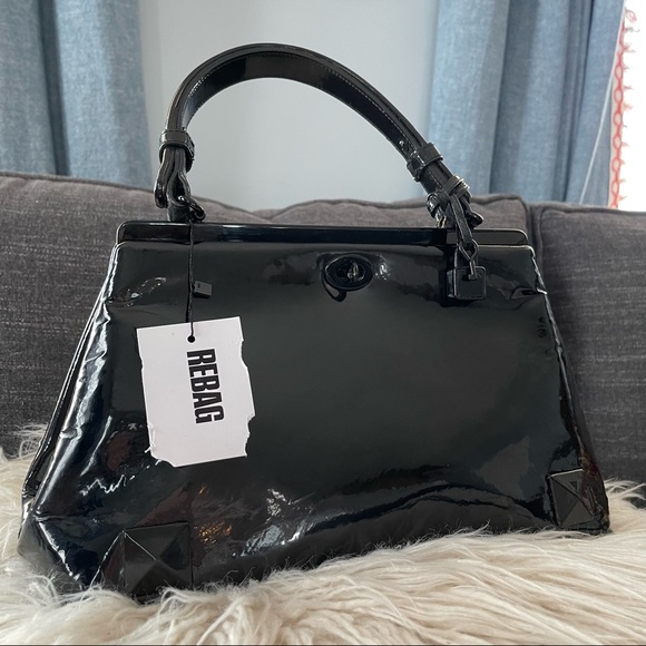 BOTTEGA VENETA Patent Leather Black Frame Bag - Picture 3 of 13